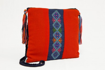 Red purse with strap