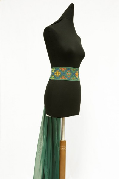 Green tie waist belt